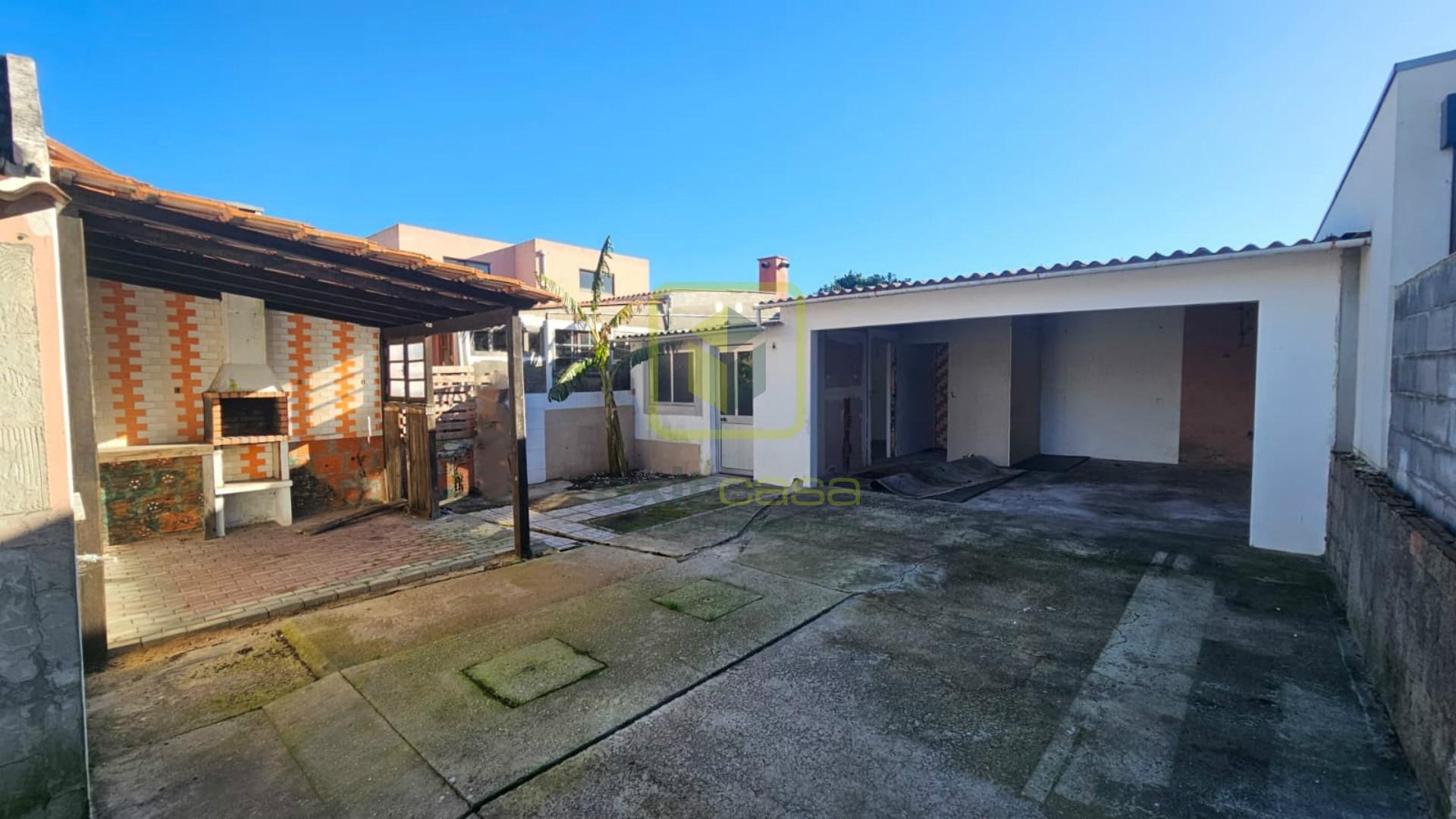 Moradia Térrea a Poucos Minutos da Praia