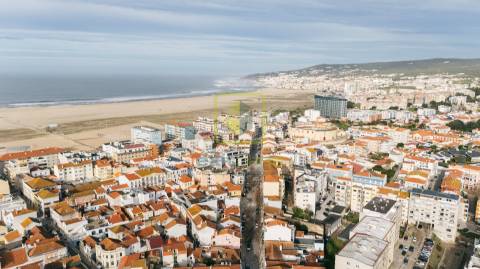 Restaurante e escritórios