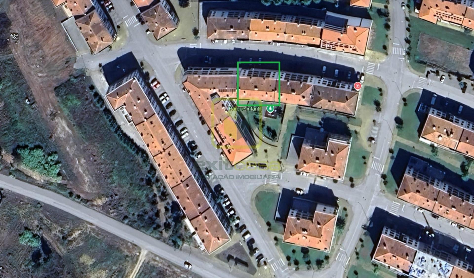 Loja Ampla com Garagem