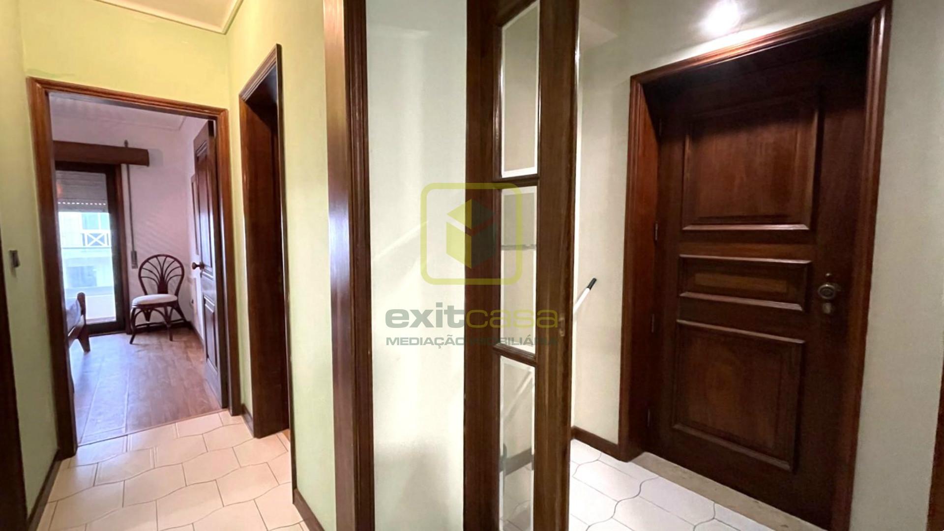 Apartamento T2 para Arrendamento