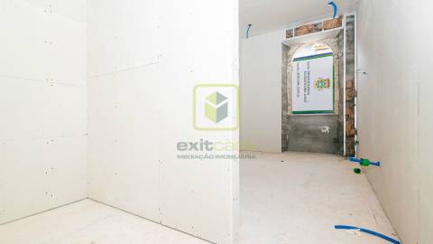 Moradia T4 remodelada