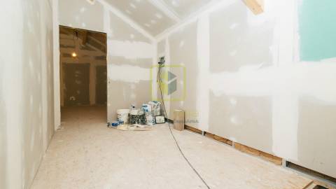 Moradia T4 remodelada