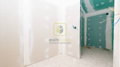 Moradia T4 remodelada