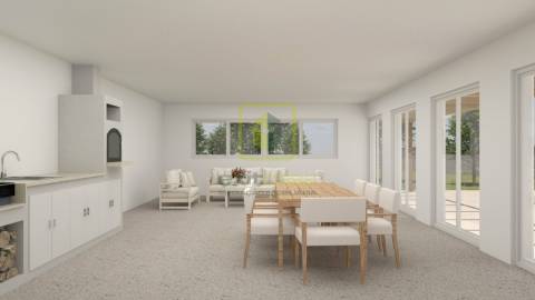 Moradia T4 remodelada