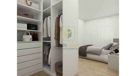 Moradia T4 remodelada