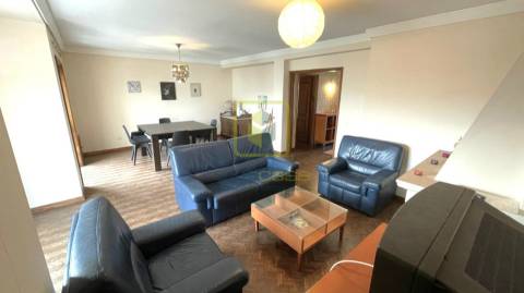 Apartamento T3 no Centro de Aveiro