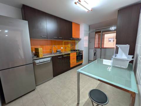 Apartamento T3 para Arrendamento em Aveiro