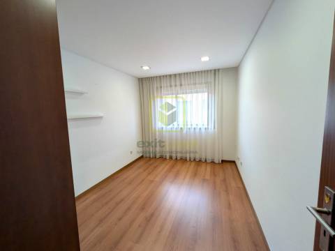 Apartamento T3 para Arrendamento em Aveiro