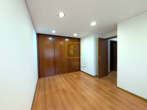 Apartamento T3 para Arrendamento em Aveiro