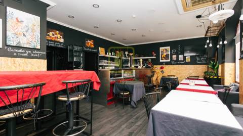 Prédio Comercial com Elevado Potencial de Conversão Habitacional