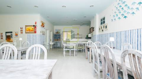 Prédio Comercial com Elevado Potencial de Conversão Habitacional