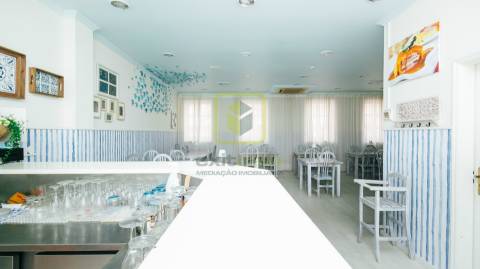 Prédio Comercial com Elevado Potencial de Conversão Habitacional