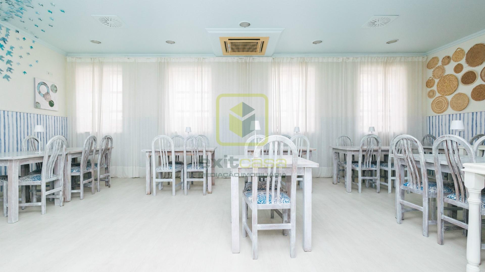 Prédio Comercial com Elevado Potencial de Conversão Habitacional