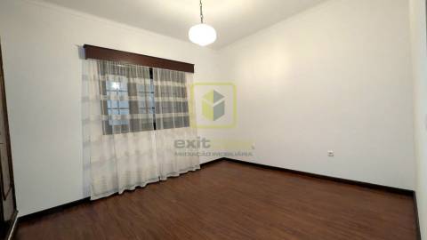 Moradia Isolada para Arrendamento