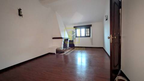 Moradia Isolada para Arrendamento