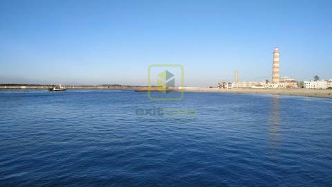 Apartamento T2 na Praia da Barra