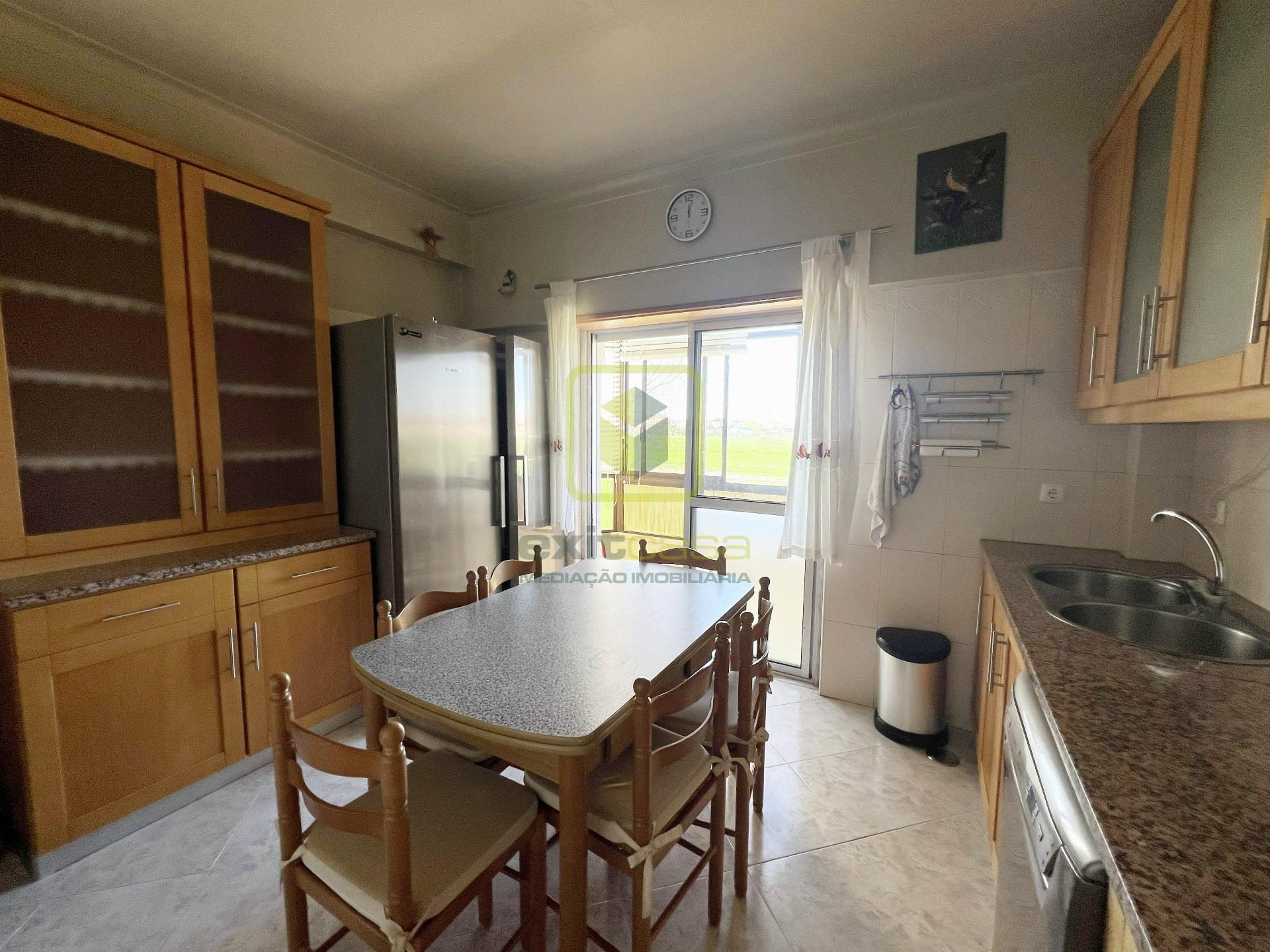 Apartamento T2 em Samora Correia