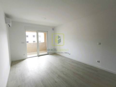 Apartamento T2 a 5 minutos do Centro de Aveiro e da Universidade