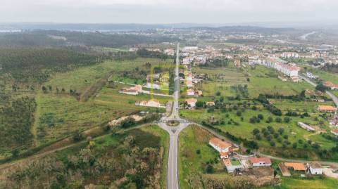 Terreno na Granja do Ulmeiro