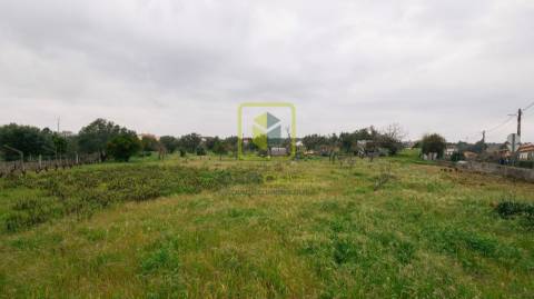 Terreno na Granja do Ulmeiro