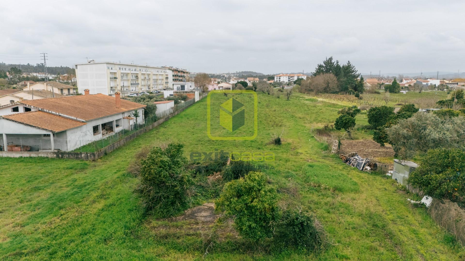 Terreno na Granja do Ulmeiro