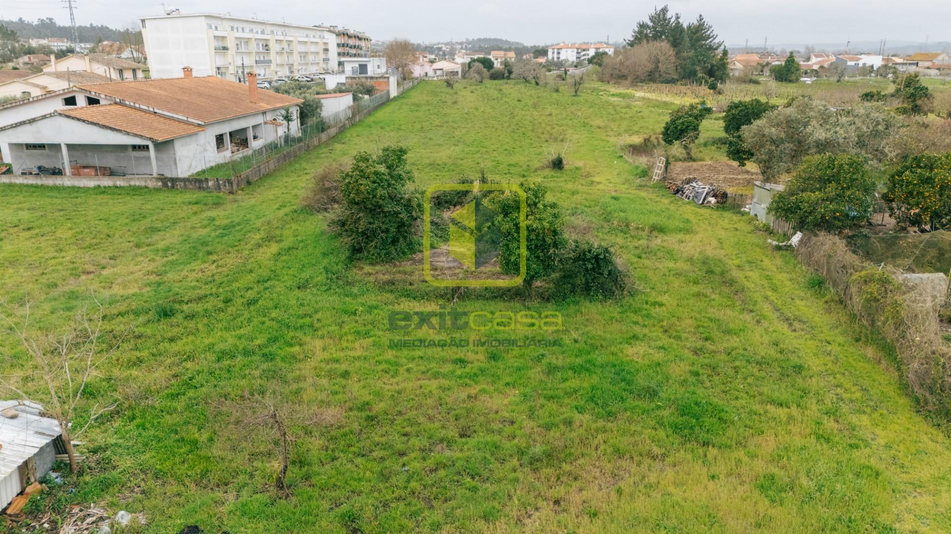 Terreno na Granja do Ulmeiro