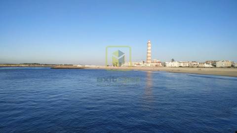 Apartamento T3 na Praia da Barra