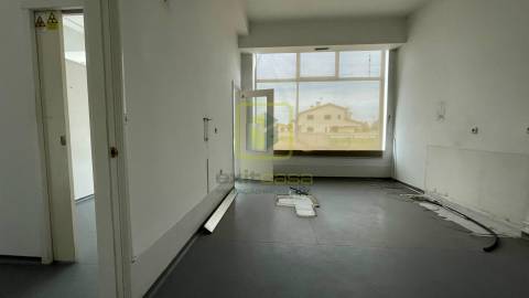 Loja para Arrendamento na Murtosa