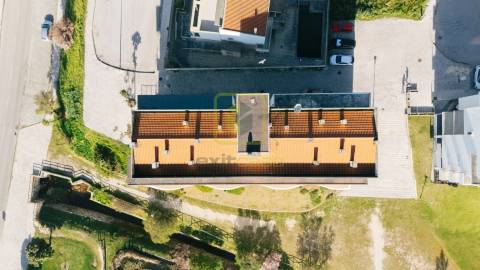 Apartamento T2 de luxo em Primeira Linha de Mar