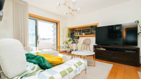 Apartamento T2 de luxo em Primeira Linha de Mar
