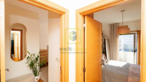 Apartamento T2 de luxo em Primeira Linha de Mar