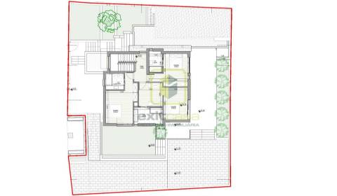 Moradia T4 em Construção