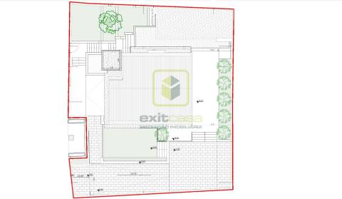 Moradia T4 em Construção
