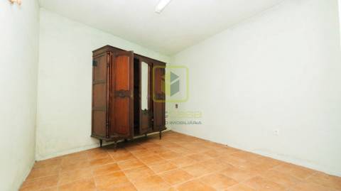 Garagem convertida em Habitação
