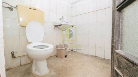 Garagem convertida em Habitação