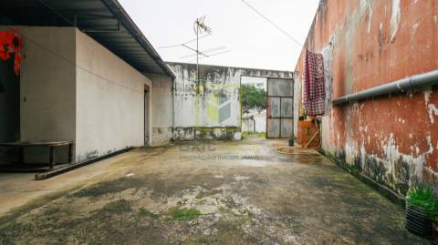 Garagem convertida em Habitação