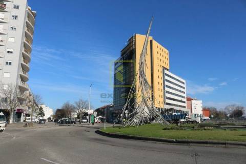 Imóvel da Banca - Loja para Venda em Aveiro