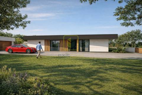 Moradia Térrea em Construção em Aveiro