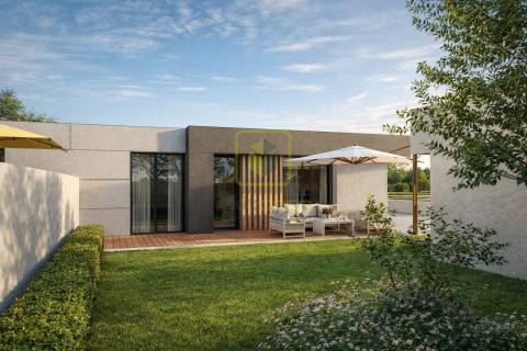 Moradia Térrea em Construção em Aveiro