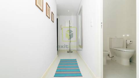 Apartamento T1 na Primeira Linha de Mar!