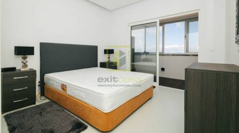 Apartamento T1 na Primeira Linha de Mar!
