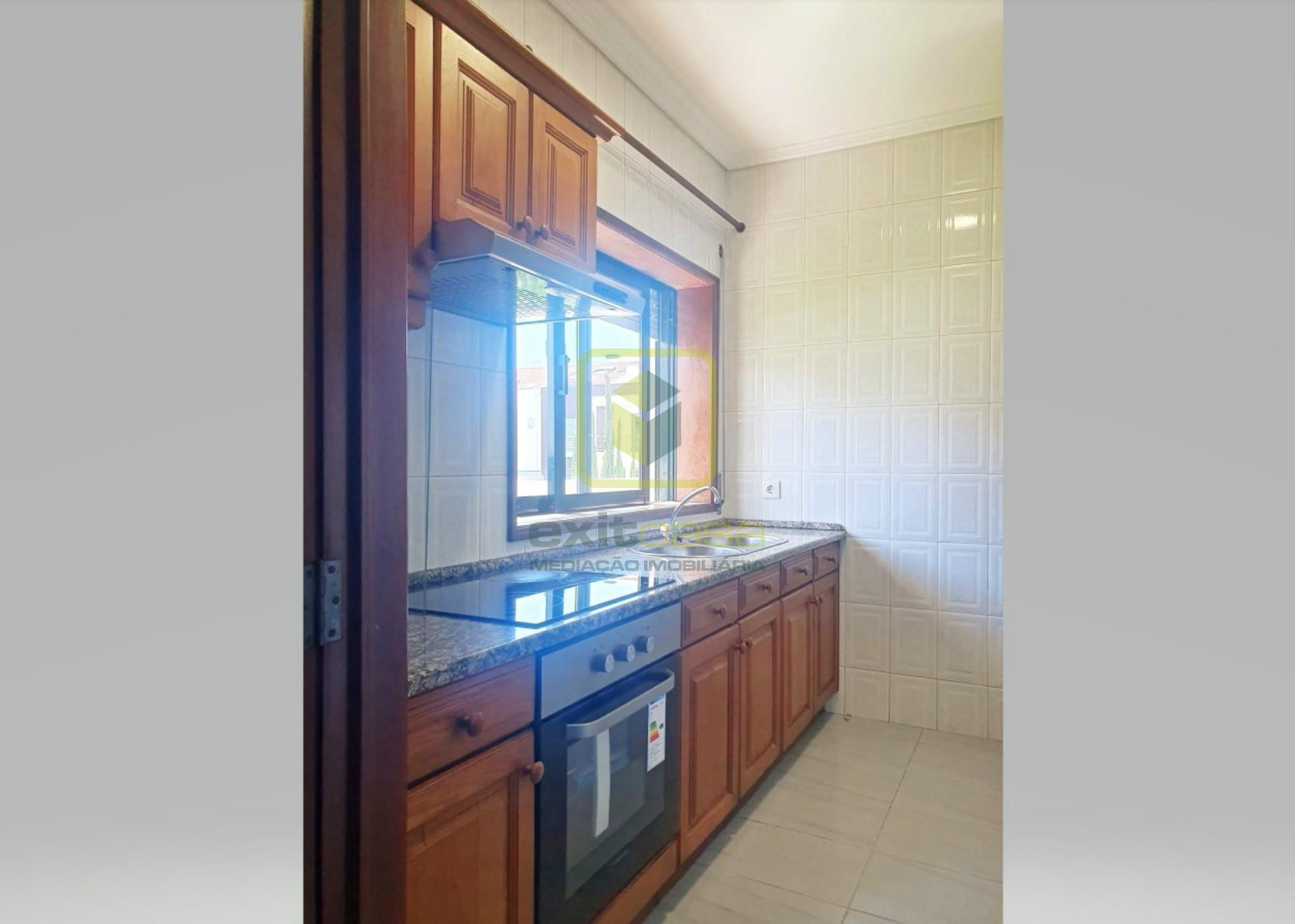 Apartamento T2 para Arrendamento em Aveiro