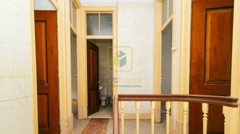Moradia T5 no Bairro Novo