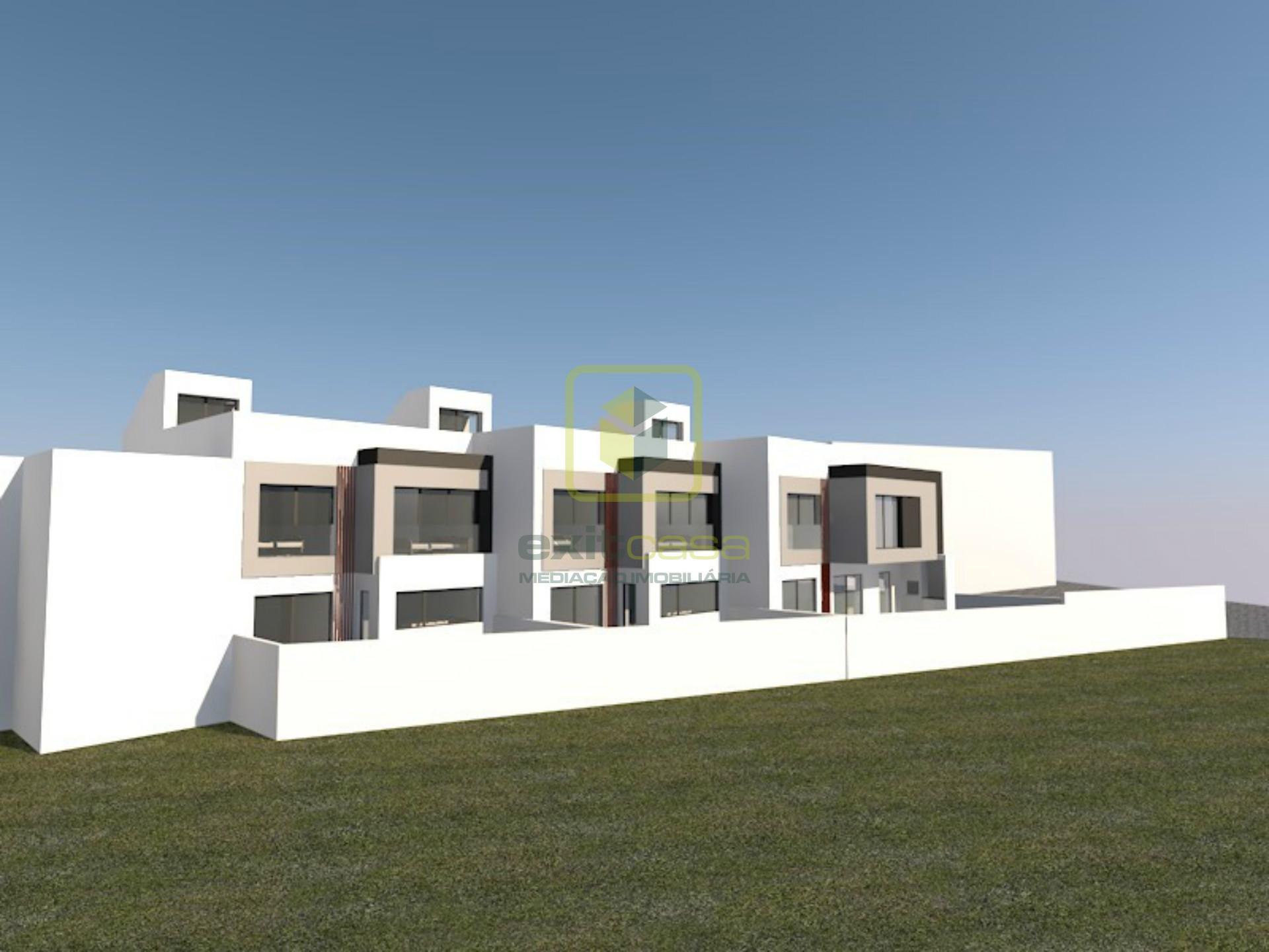Moradia T4 junto à Praia de Buarcos
