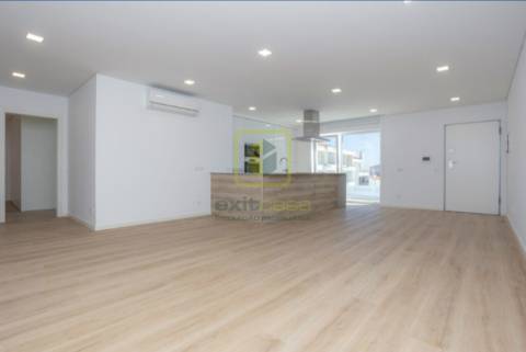 Apartamento T1 no Bairro Novo