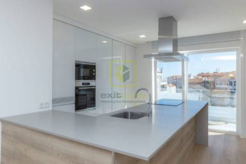 Apartamento T1 no Bairro Novo