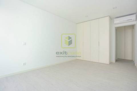 Apartamento T1 no Bairro Novo