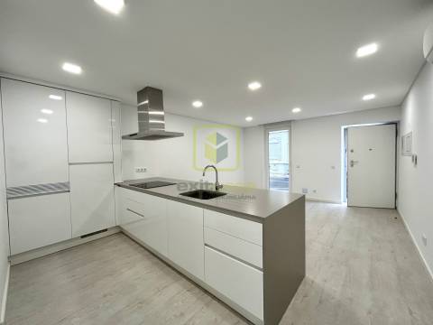 Apartamento T1 no Bairro Novo