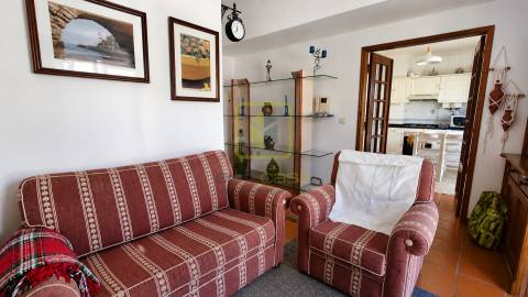 Apartamento T0+2 Duplex para Arrendamento