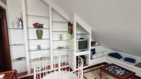 Apartamento T2 Duplex para Arrendamento
